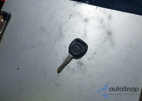 2002 Chevrolet Trailblazer Lt from USA, damaged, VIN 1GNDS13SX22471800